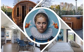 Tiny Wellness House In Heinkenszand With A Private Sauna, Hottub, Garden, Airco, Free Wifi, Boutique Design And A Luxury Wellness Experience